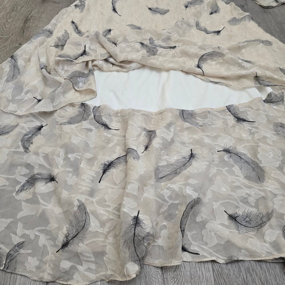 HUDA Feather Print Chiffon Maxi Dress 4 Modest Boho Tiered Beige Elegant Resort - Picture 11 of 12